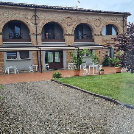 Agriturismo Arte Contadina Fiorenzuola dʼArda Eksteriør bilde